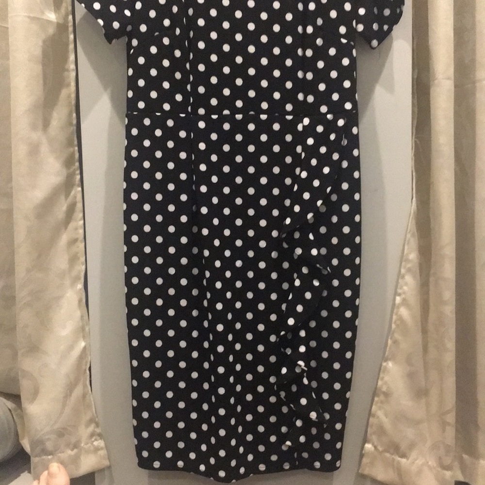 B/W Polka Dot Dress With Side Frill